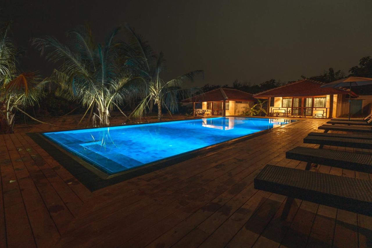 Omia Hotel Tangalle Bagian luar foto